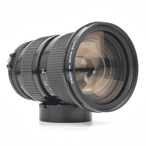 Canon 35-105mm f/3.5 Zoom Lens