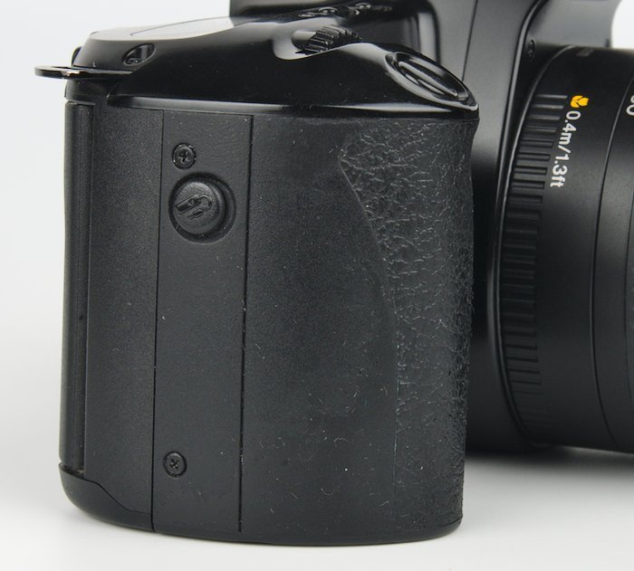 Clean Camera Grip with Shutter Button and Remote Cable Release