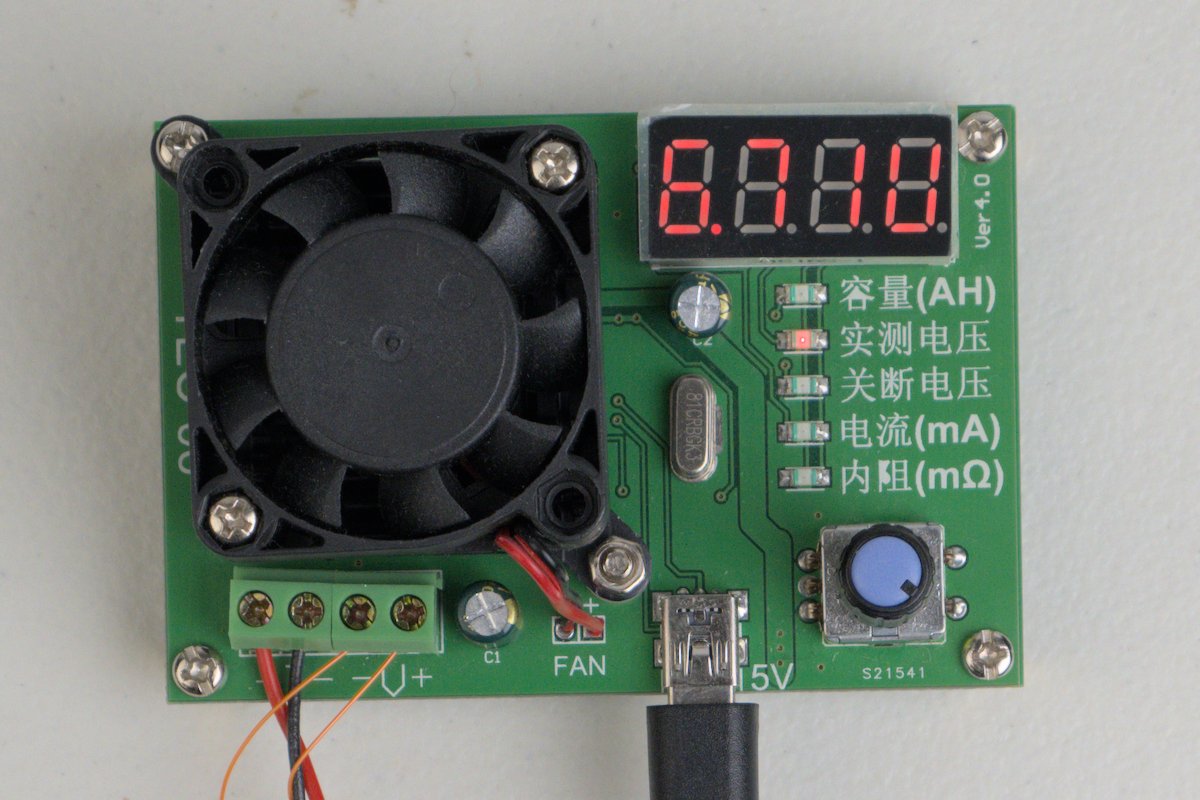 /how-to-capacity-test-camera-batteries/tec-06-battery-voltage.jpg