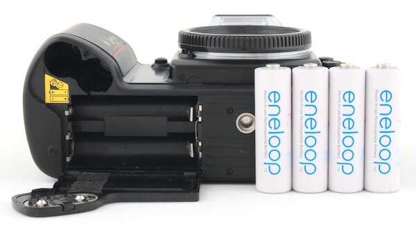Nikon N4004 AA Batteries