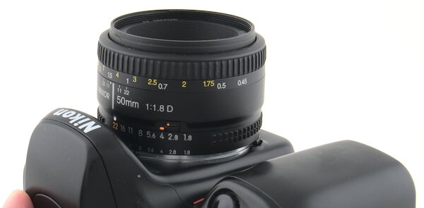 Nikon N50 Set Lens Aperture