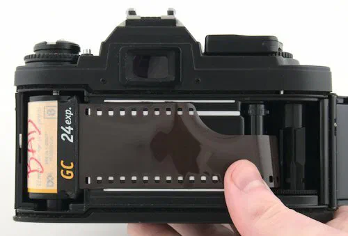 Nikon FG Pull Film Leader