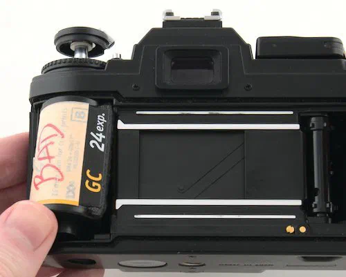 Nikon FG Remove Film Canister Nikon FG Remove Film Canister