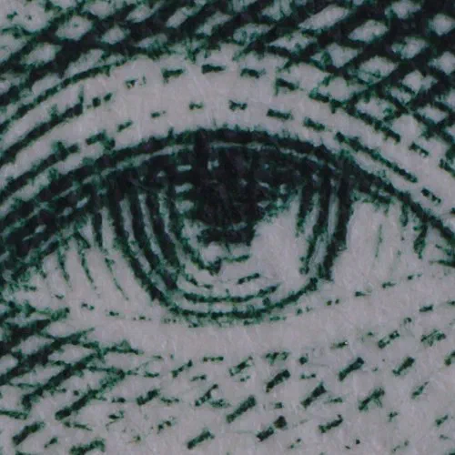 Life Size Magnification Center Crop