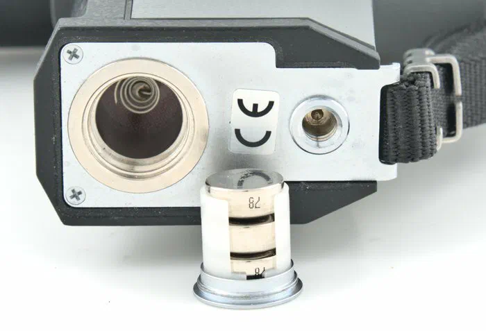 Pentax Spotmeter V Battery Compartment and Tripod Threads Pentax Spotmeter V Battery Compartment and Tripod Threads