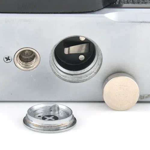 Pentax K1000 Battery Compartment cover door