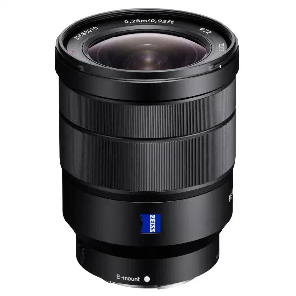 Sony 16-35mm ZA T* f4 OSS