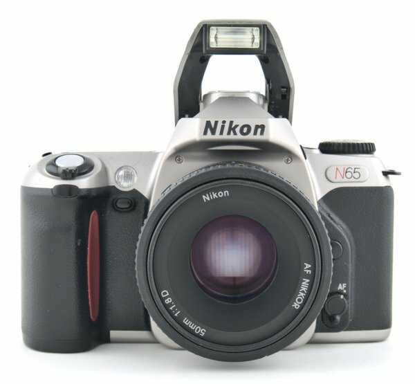 Nikon N65 50mm Lens and Camera Flash