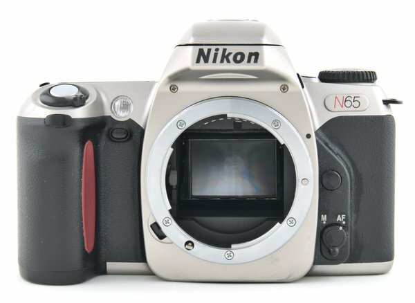 Nikon N65 Lens Mount