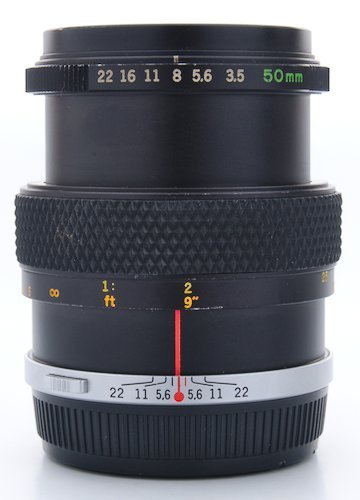 Focus Distance, Aperture Ring, and Distance Scale